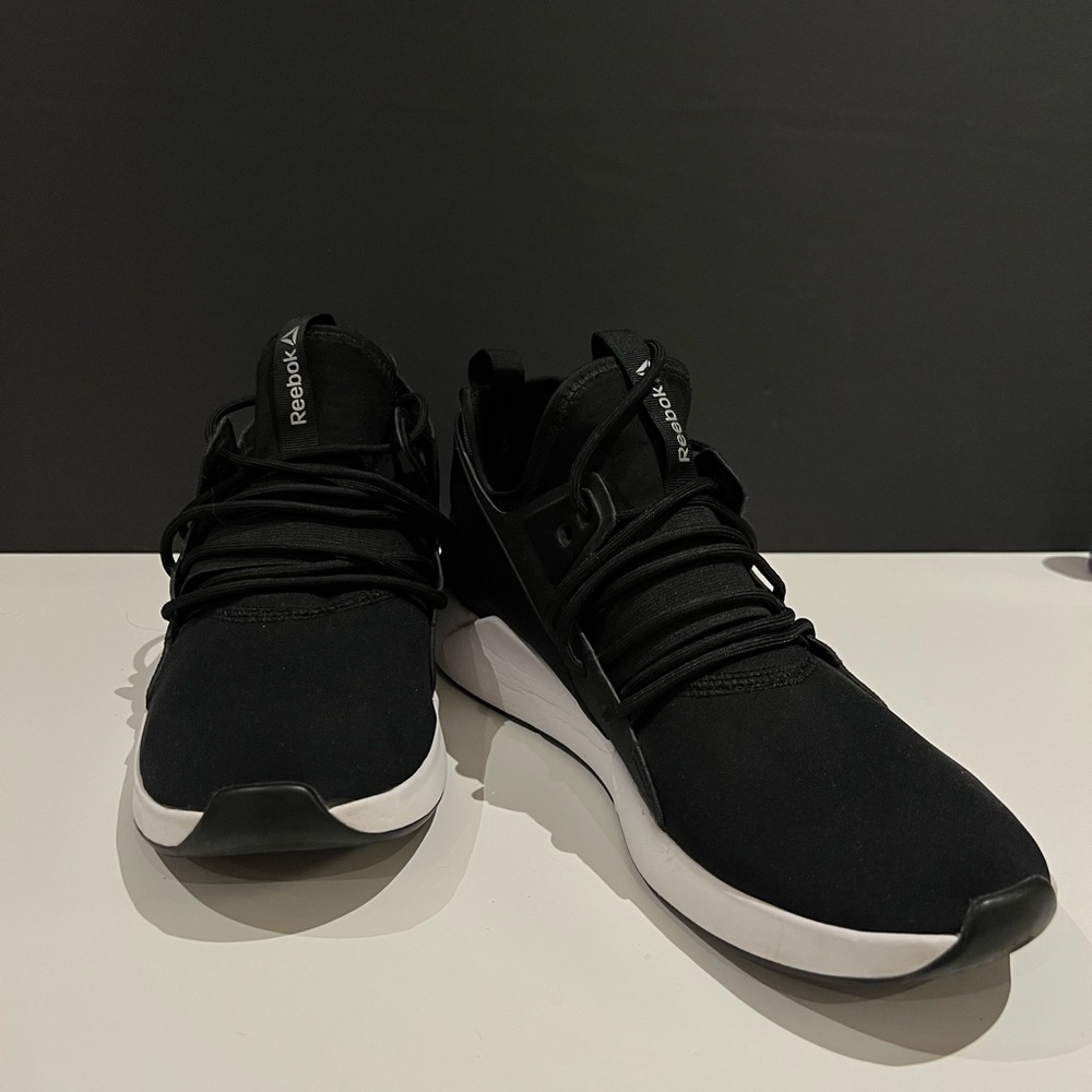 Black Reebok Sneakers Size 9.5